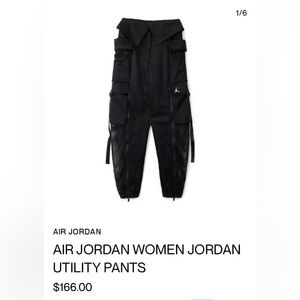 Air Jordan Women’s Utility pants (cargo). Small.